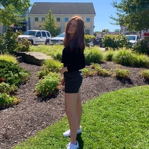 Meet your Posher, Ava